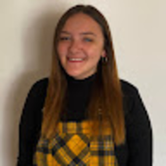 Meet your Posher, Kylee - Picture 1 of 1